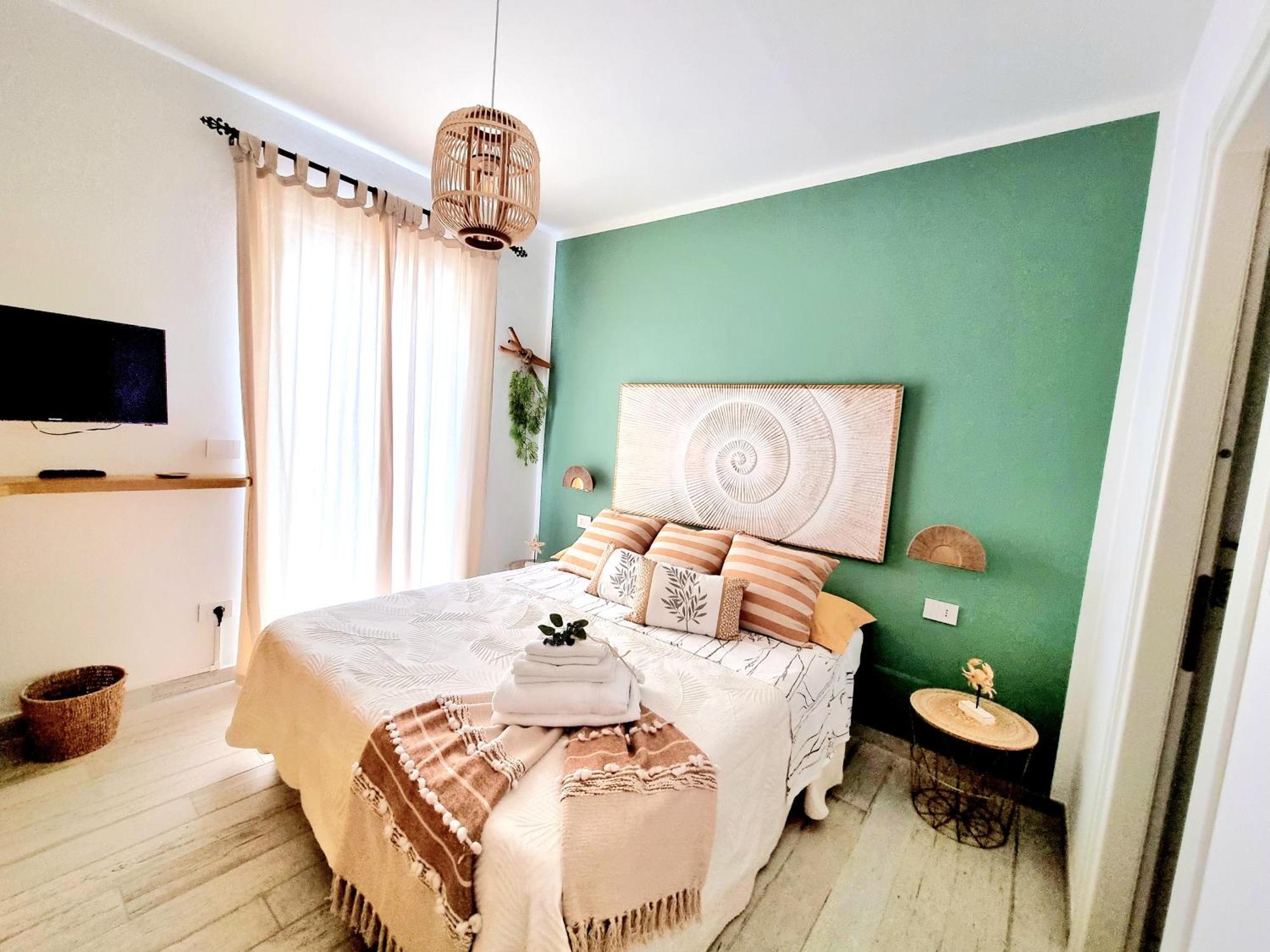 Golden House Hotel Porto Torres Exterior photo